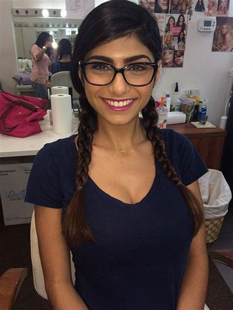 mia khalifa xxx porn hub|Mia Khalifa: Sexy Lebanese Porn Star Videos 